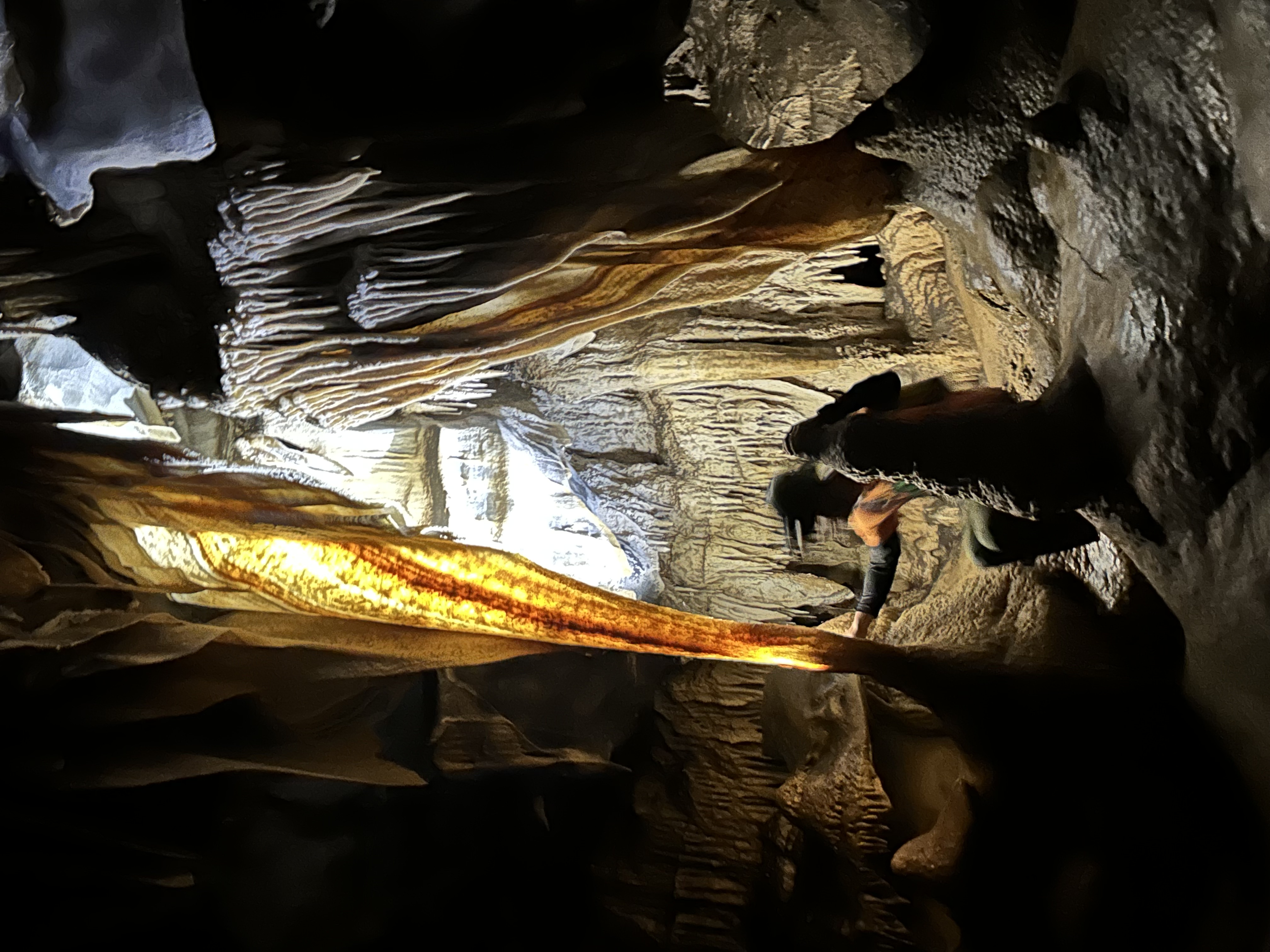 Caverna